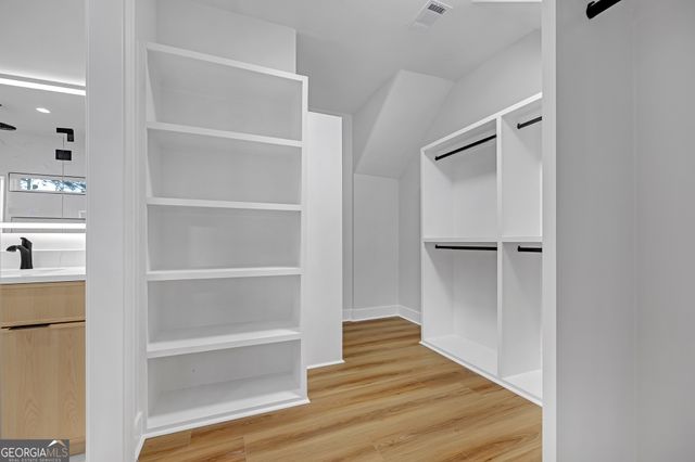 225 Valerie Circle, South Fulton, GA 30349