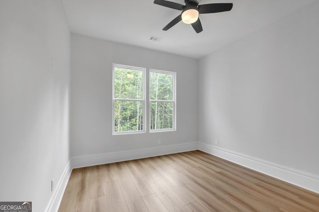 225 Valerie Circle, South Fulton, GA 30349