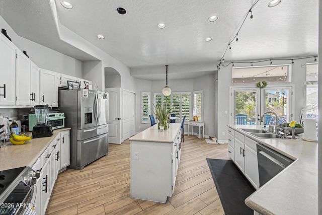 7496 S HAZELTON Lane, Tempe, AZ 85283