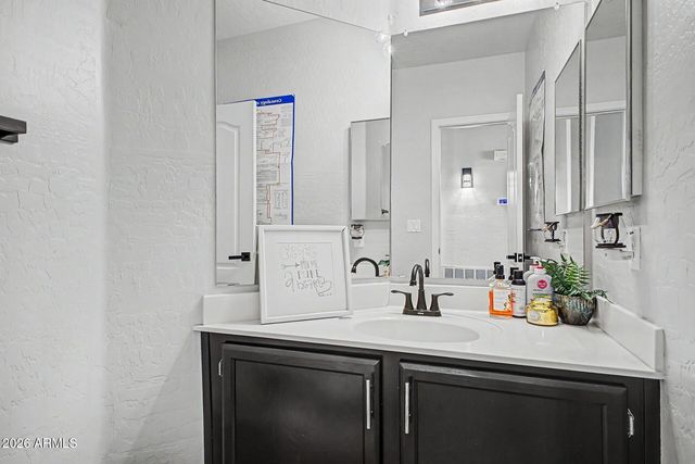 7496 S HAZELTON Lane, Tempe, AZ 85283