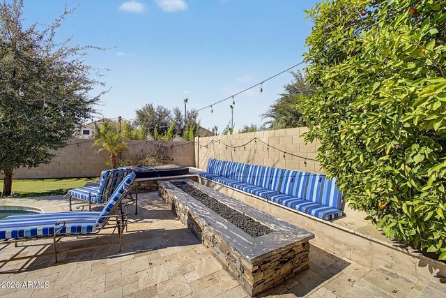 7496 S HAZELTON Lane, Tempe, AZ 85283