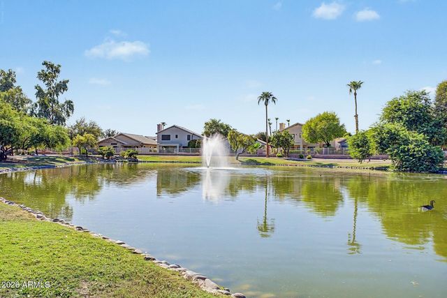 7496 S HAZELTON Lane, Tempe, AZ 85283
