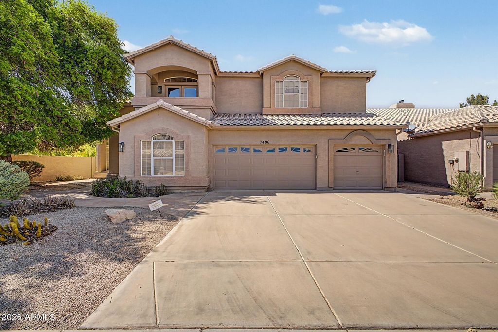 7496 S HAZELTON Lane, Tempe, AZ 85283 — photo 2