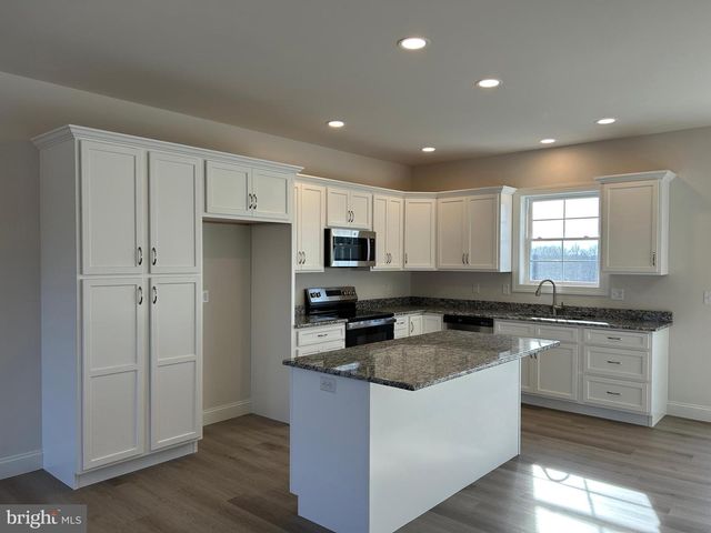 168 MAGNOLIA DR, Middletown, PA 17057