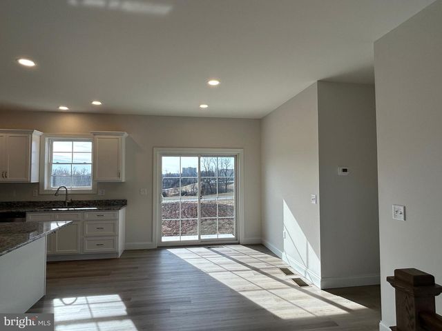 168 MAGNOLIA DR, Middletown, PA 17057