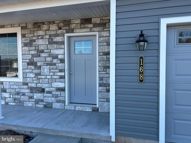 168 MAGNOLIA DR, Middletown, PA 17057