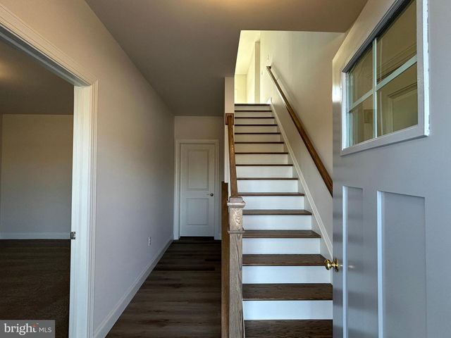 168 MAGNOLIA DR, Middletown, PA 17057