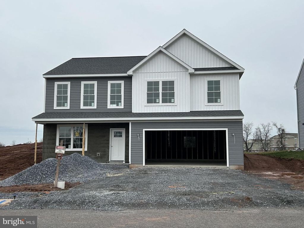 168 MAGNOLIA DR, Middletown, PA 17057