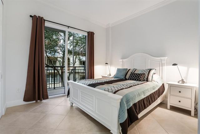 2609 NE 14th Avenue 114, Wilton Manors, FL 33334