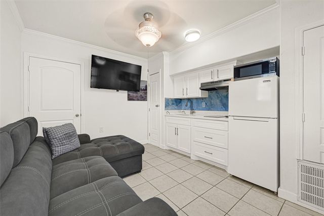 2809 Tooke Street D, Houston, TX 77023