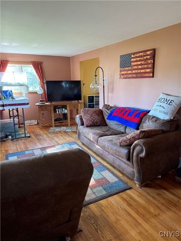 4875 Orangeport Road, Clay, NY 13029