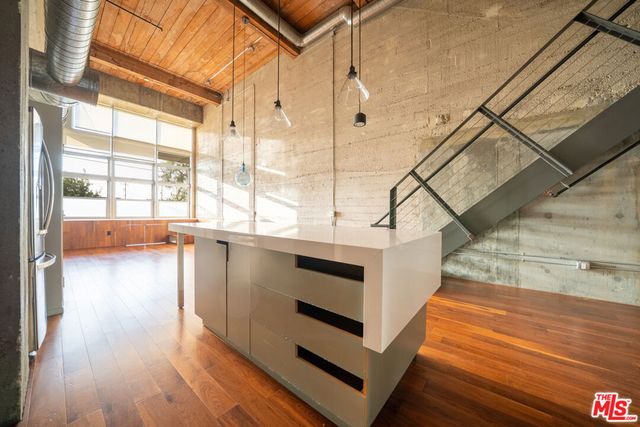 530 S Hewitt Street 147, Los Angeles, CA 90013