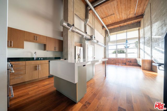 530 S Hewitt Street 147, Los Angeles, CA 90013