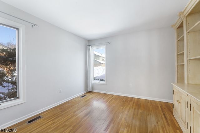 34 Byron Ave, Morris Twp., NJ 07960