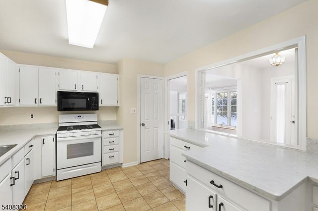 34 Byron Ave, Morris Twp., NJ 07960