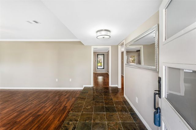 10134 Hanka Drive, Houston, TX 77043