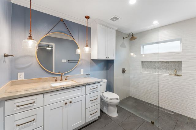 10134 Hanka Drive, Houston, TX 77043