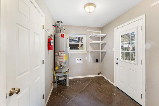 10134 Hanka Drive, Houston, TX 77043