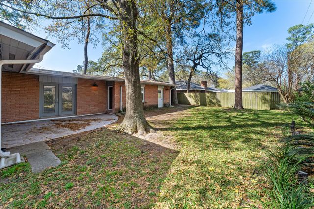 10134 Hanka Drive, Houston, TX 77043