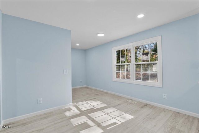 1707 N Chatham Avenue, Siler City, NC 27344