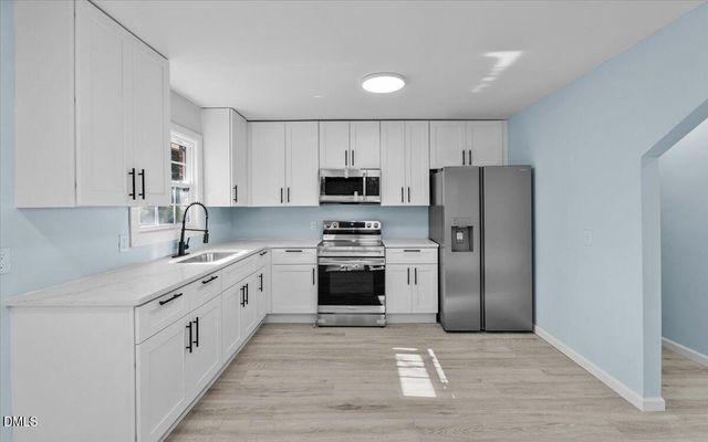 1707 N Chatham Avenue, Siler City, NC 27344