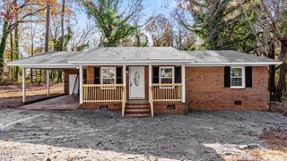 1707 N Chatham Avenue, Siler City, NC 27344