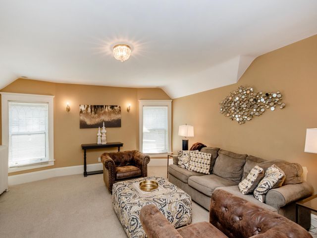661 Fairmount Avenue, Saint Paul, MN 55105