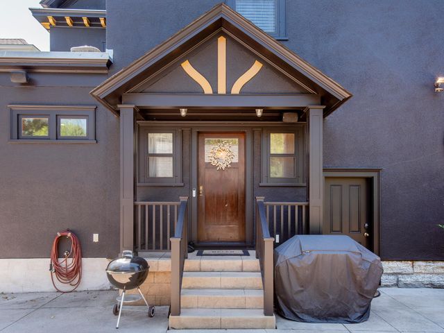 661 Fairmount Avenue, Saint Paul, MN 55105