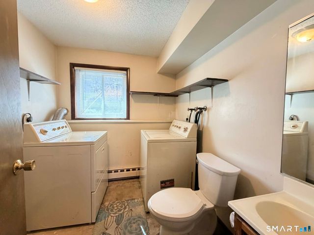 24 Valley View Drive, Danbury, CT 06810