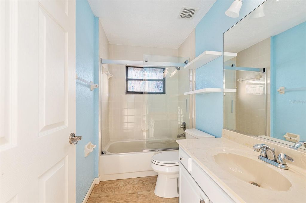 Image 23 of property listing at 10217 SW 74TH TERRACE, Ocala, FL 34476