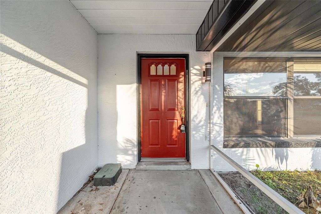 Image 7 of property listing at 10217 SW 74TH TERRACE, Ocala, FL 34476