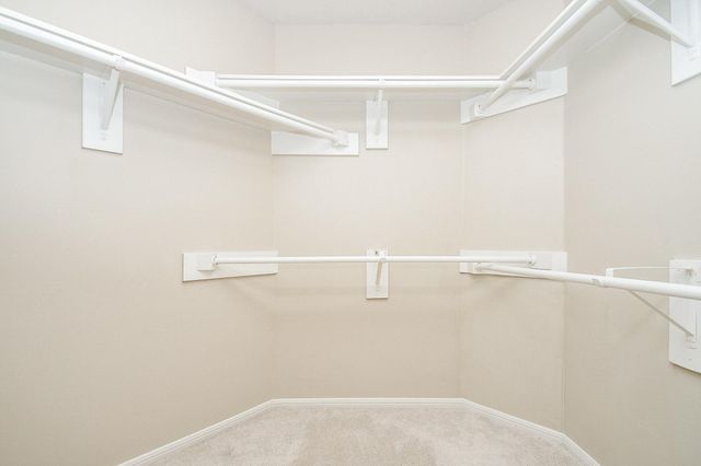 4527 Green Fawn Lane, Fresno, TX 77545