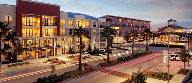 4527 Green Fawn Lane, Fresno, TX 77545