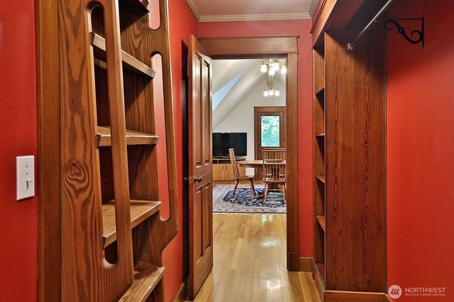 7391 Tauscher Road, Clinton, WA 98236