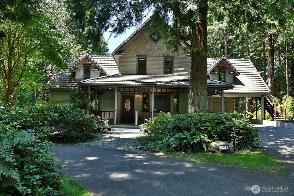 7391 Tauscher Road, Clinton, WA 98236
