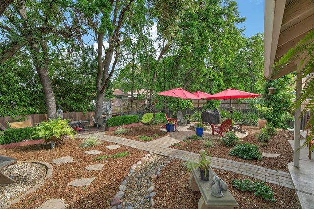 6306 Perrin Way, Carmichael, CA 95608