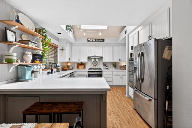 6306 Perrin Way, Carmichael, CA 95608