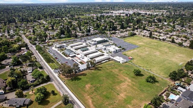 6306 Perrin Way, Carmichael, CA 95608