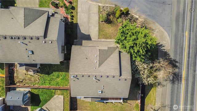 13605 116th Avenue Ct E, Puyallup, WA 98374