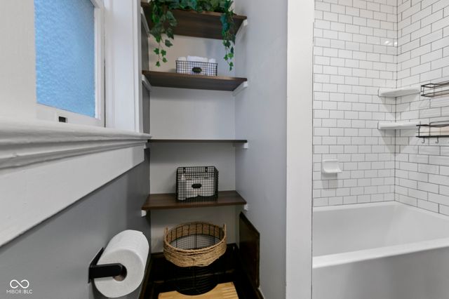 108 E Saint Clair Street E, Indianapolis, IN 46204