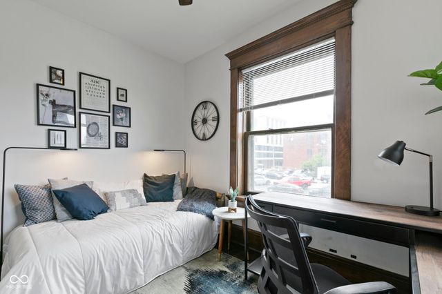 108 E Saint Clair Street E, Indianapolis, IN 46204