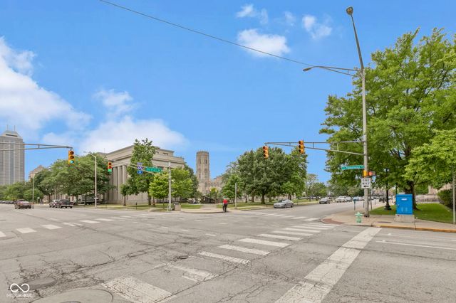 108 E Saint Clair Street E, Indianapolis, IN 46204