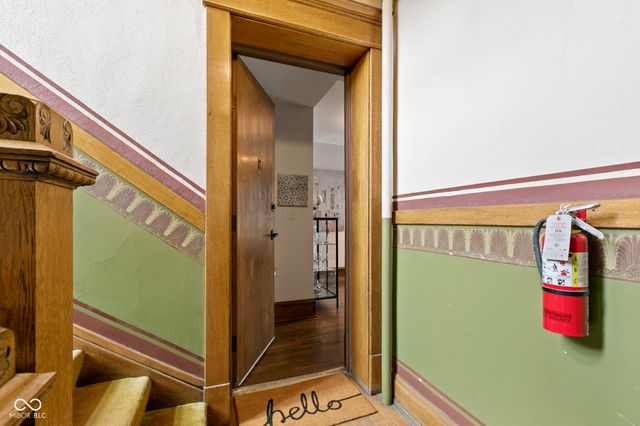 108 E Saint Clair Street E, Indianapolis, IN 46204