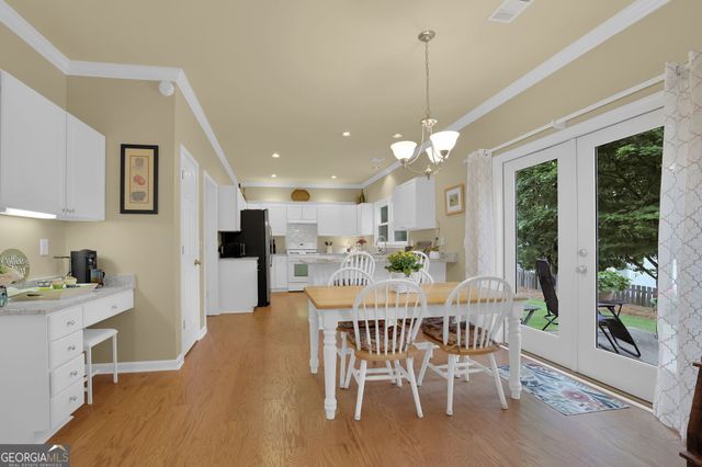 720 Highmeade Terrace, Alpharetta, GA 30005