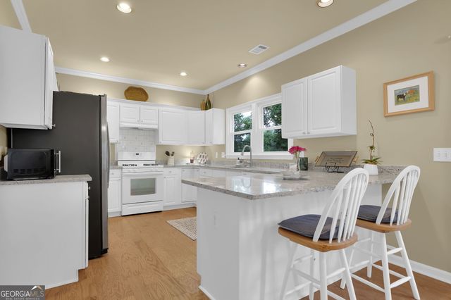 720 Highmeade Terrace, Alpharetta, GA 30005