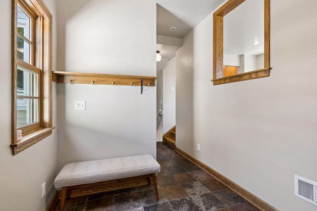 5916 Beard Avenue S, Edina, MN 55410