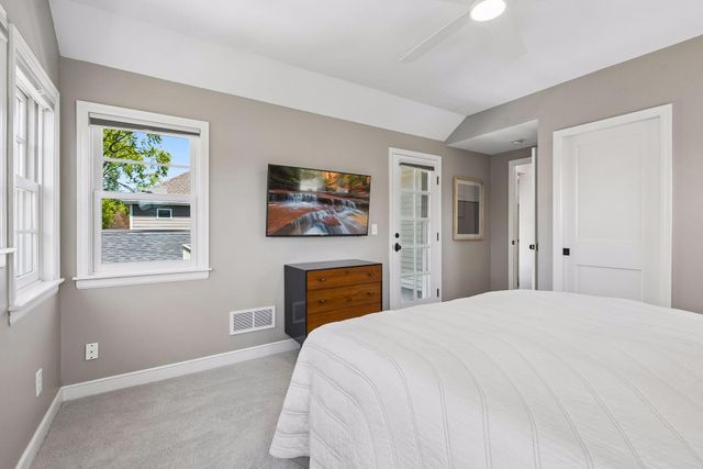 5916 Beard Avenue S, Edina, MN 55410