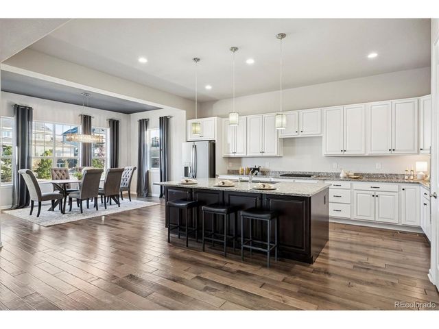 23130 E Del Norte Cir, Aurora, CO 80016