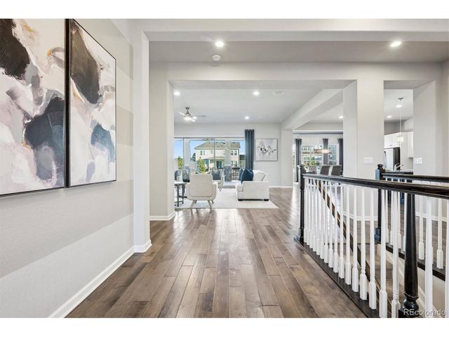 23130 E Del Norte Cir, Aurora, CO 80016