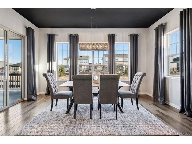 23130 E Del Norte Cir, Aurora, CO 80016